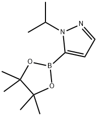 Aigéad 1-Isopropil-1H-pyrazole-5-boronic, eistear pinacol