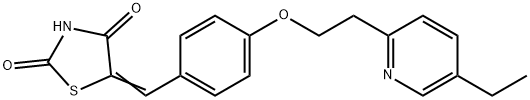 5-{4-[2-(5-eitil-2-piridinil)ethocsaile]beinsiledéin}-2,4-thiazolidinedé-oin